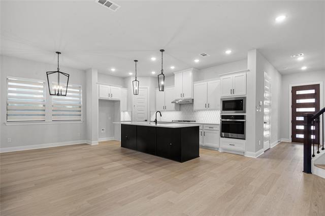 Building Photo - 721 Sugar Fld Dr