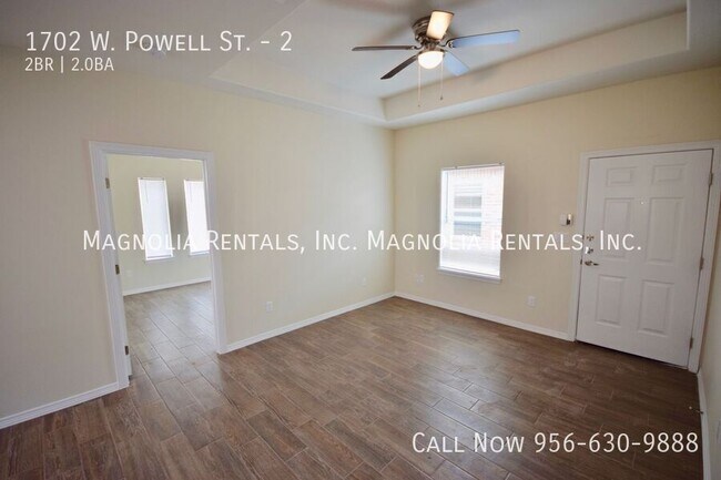 Building Photo - 1702 W Powell St