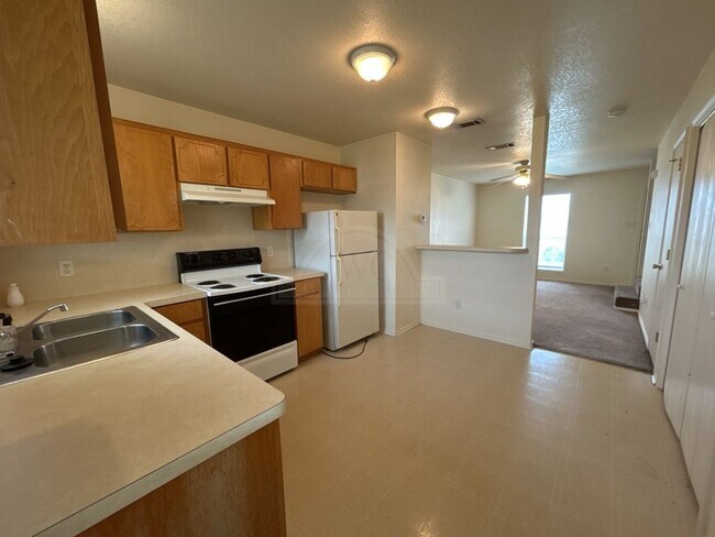 Foto del edificio - 4507 Jeff Scott Dr