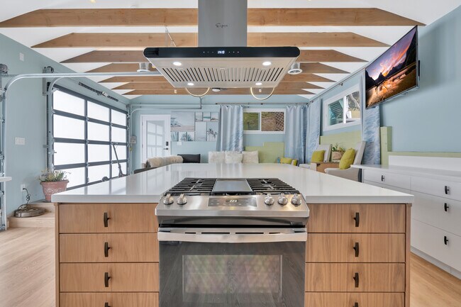 Foto del edificio - 416 Virginia St