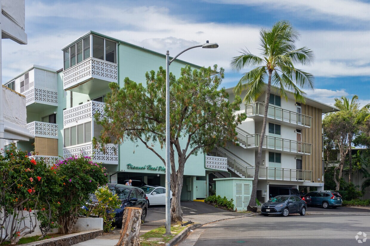 Foto principal - Diamond Head Plaza