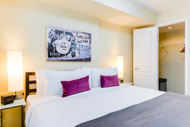 Photo du bâtiment - 203 Adelaide St W