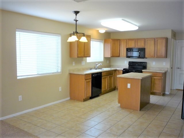 Foto del edificio - 989 E Stronghold Canyon Ln