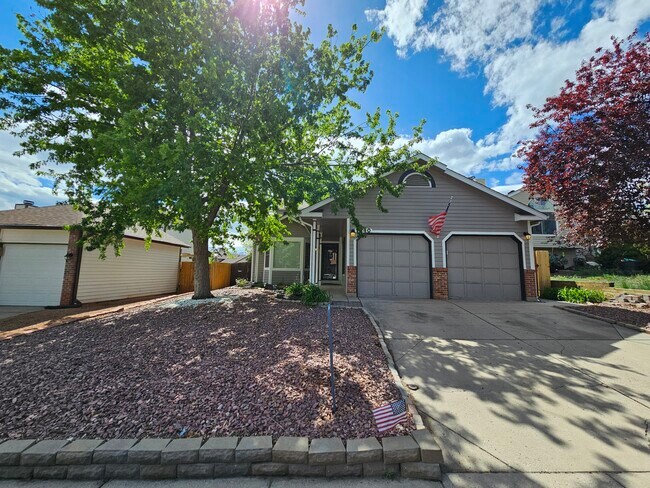 Foto del edificio - 7840 Lindsey Dr