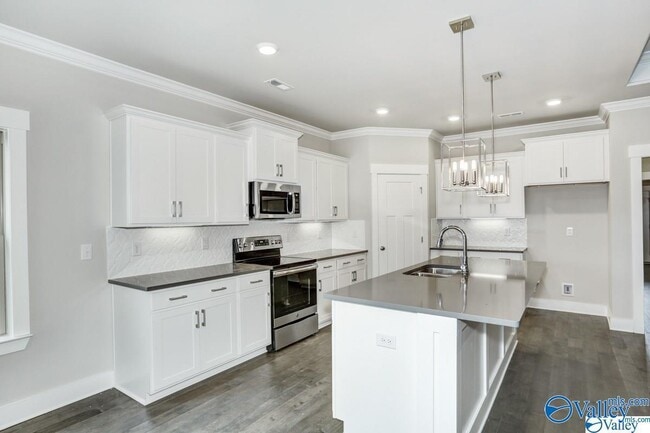 Building Photo - 2502 Celia Ct