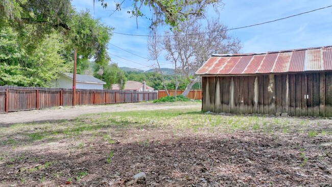 Building Photo - 37082 Nason Rd