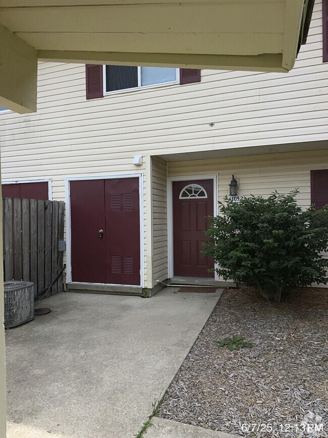 Building Photo - 41052 Gunter Ct