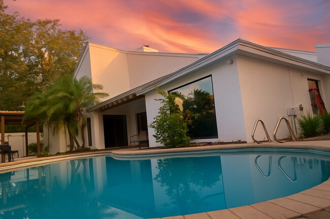 Building Photo - 3306 Del Prado Ct