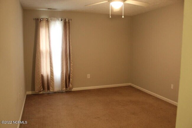 Building Photo - 3811 Galantis Dr