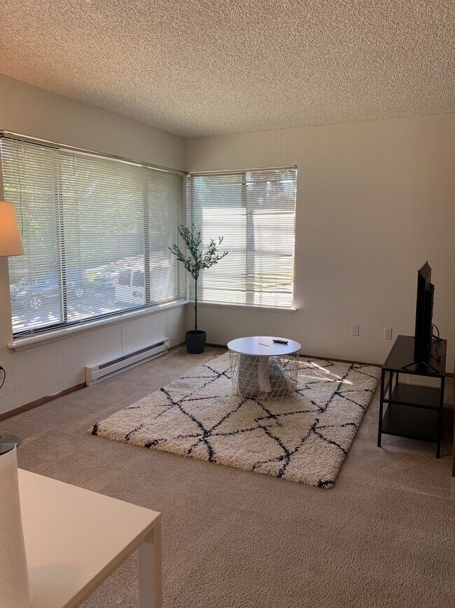 Foto del edificio - 5959 Fauntleroy Way SW