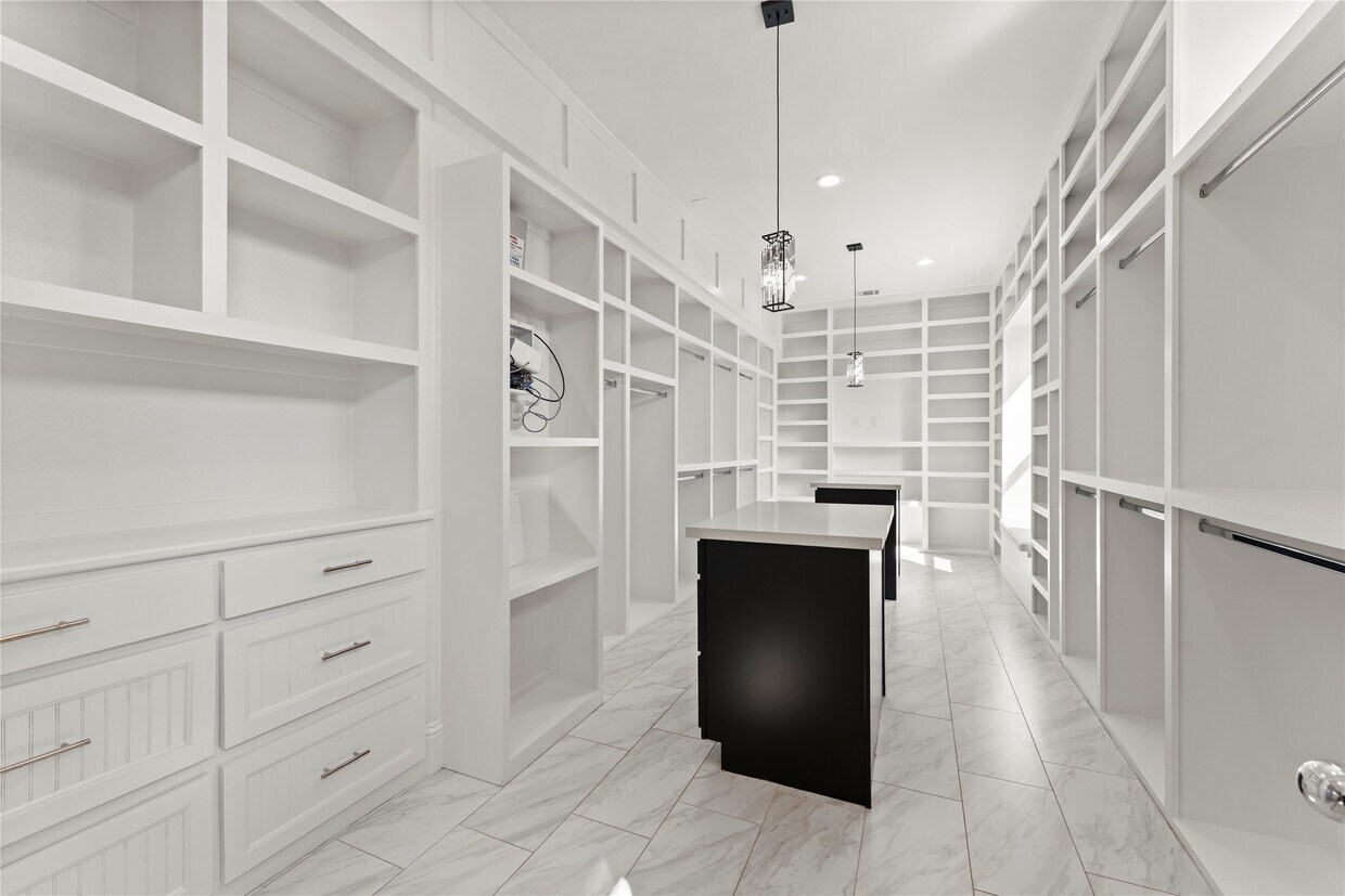 Foto principal - 1902 W 25th St