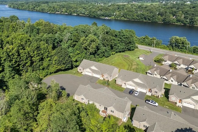 Foto del edificio - 717 Northampton St