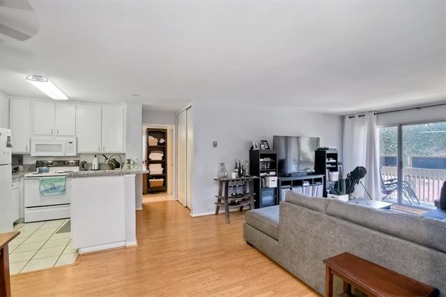 Foto del edificio - 4600 Lamont St