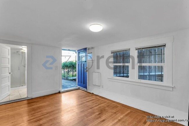 Building Photo - 1055 48th St