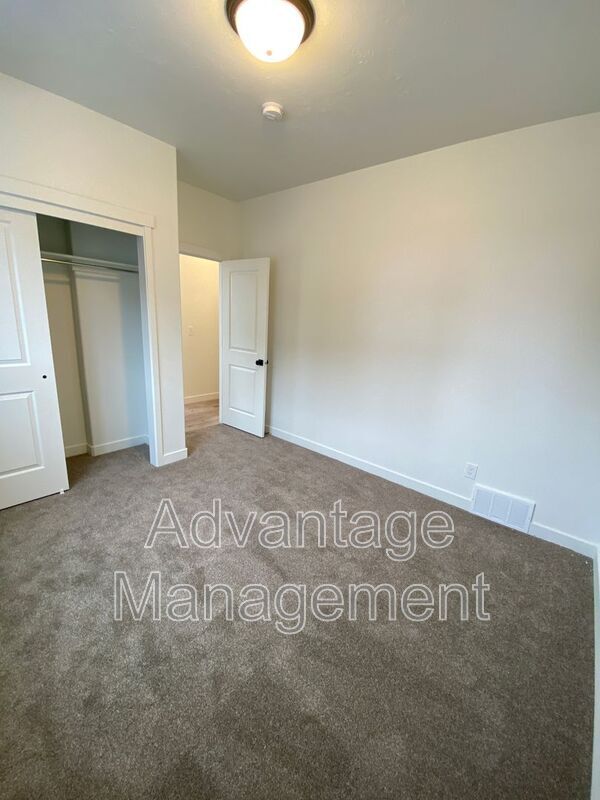 Building Photo - 508 S 1040 W