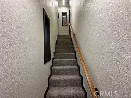 Building Photo - 23878 Lakeview Dr