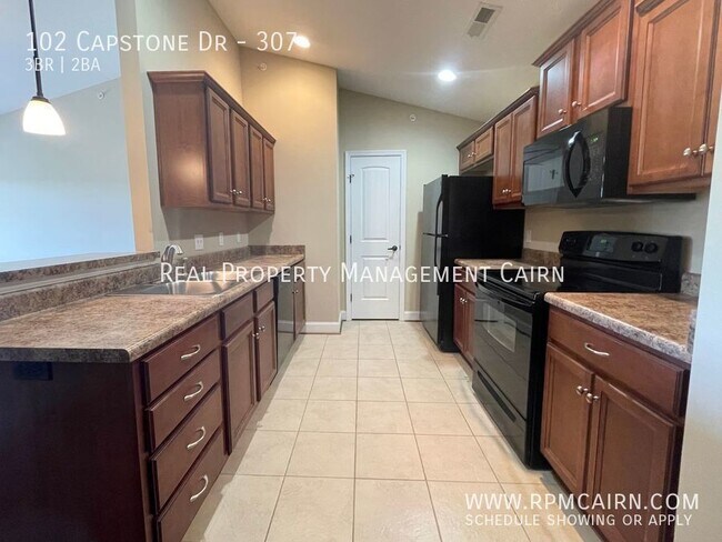 Building Photo - 102 Capstone Dr