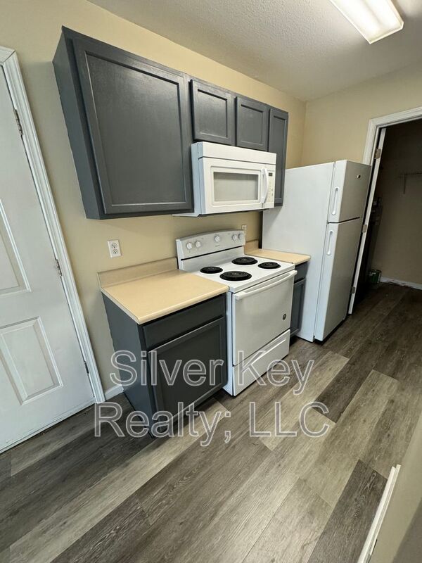Foto del edificio - 250 Willow Creek Drive