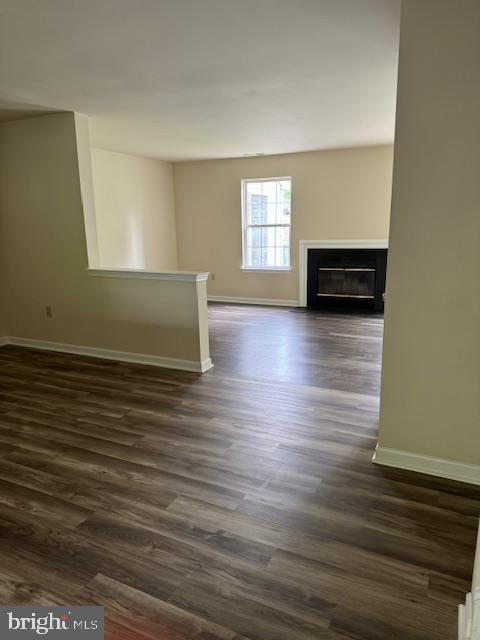 Foto del edificio - 140 Laurel Ct