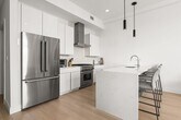 Primary Photo - 20 W 5th St