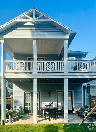 Building Photo - 122B James Ave