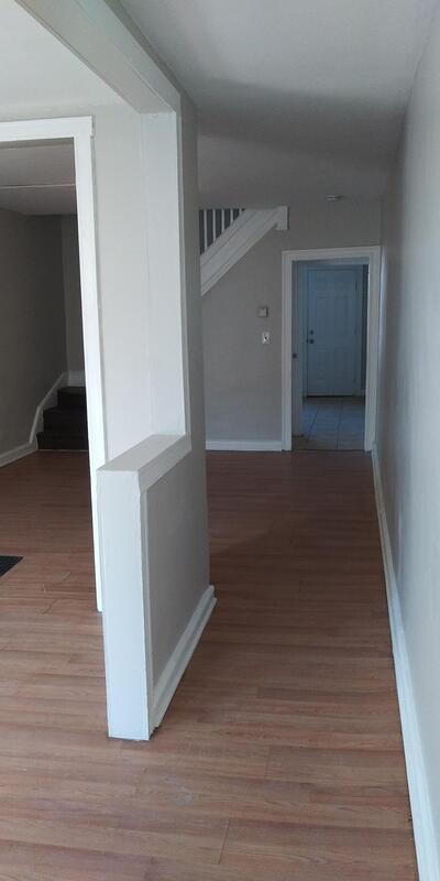 Foto del edificio - 3172 Ravenwood Ave