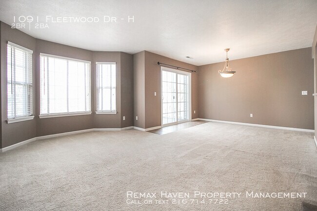Building Photo - 1091 Fleetwood Dr