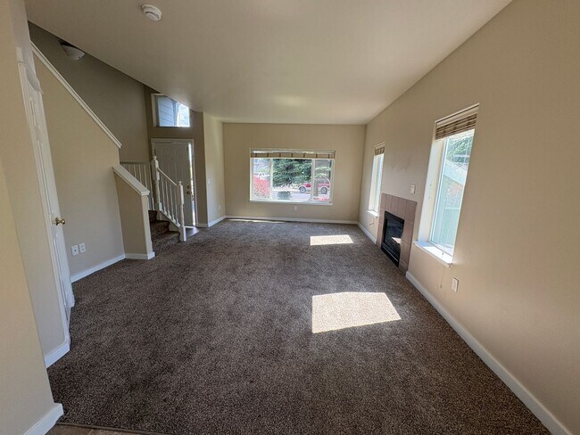Foto del edificio - 2509-2509 SW Cascade Mountain Ln