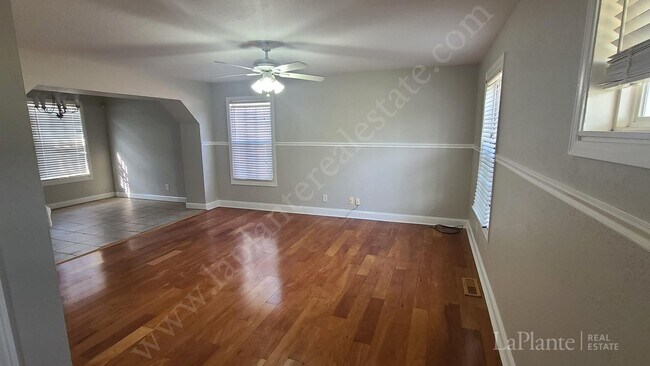 Building Photo - Spacious Old West End Home for Rent