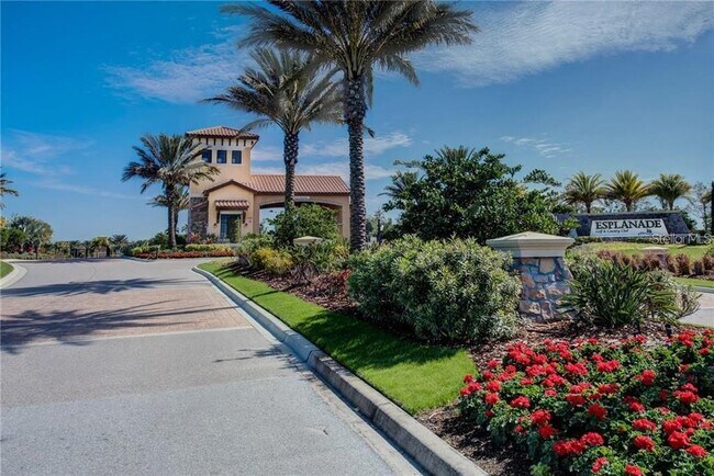 Foto del edificio - 13816 Messina Loop