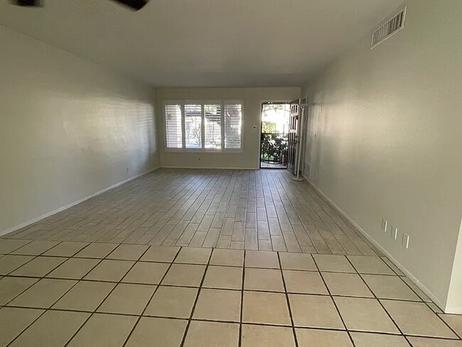 Building Photo - 4701 N 68th St