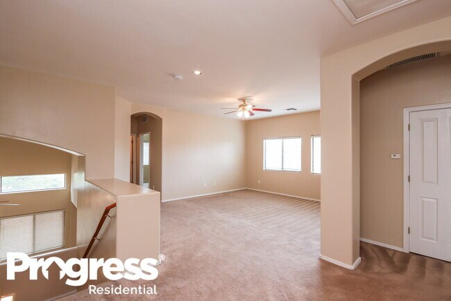 Building Photo - 15229 S Avenida Rancho Sereno