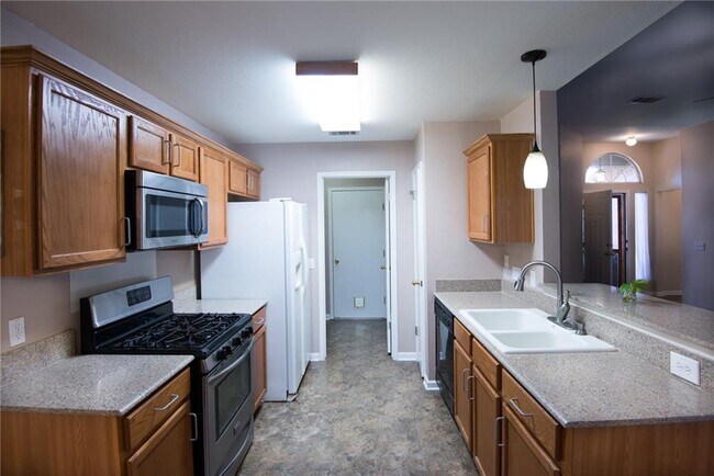 Building Photo - 1300 Mason Creek Blvd