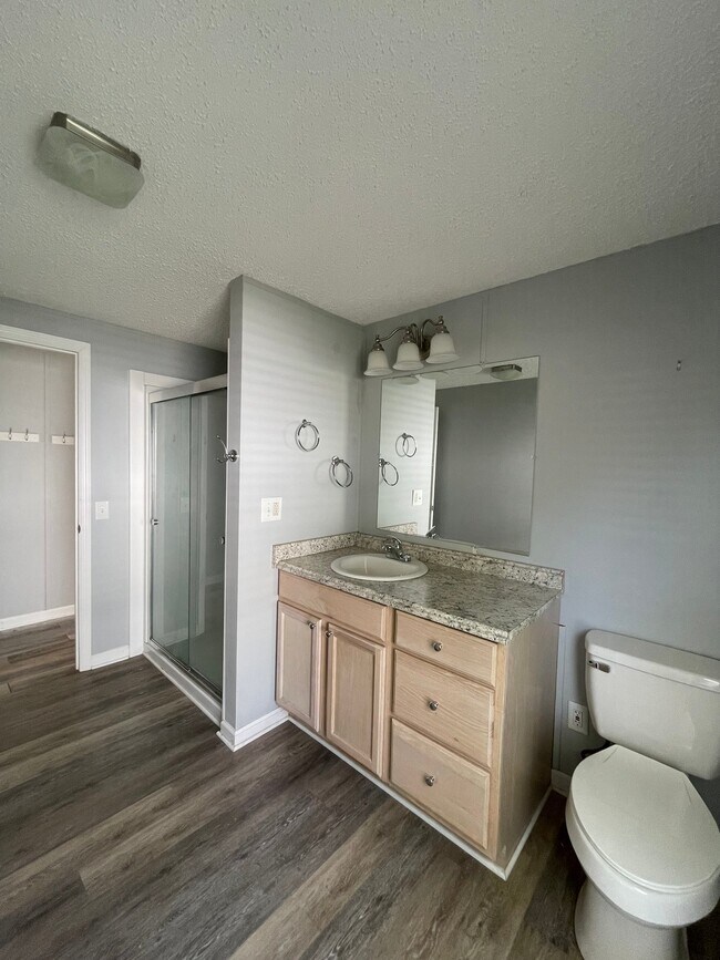 Foto del edificio - 207 Cumberland Ln