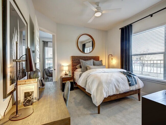 Foto del edificio - 221 W Lancaster Ave