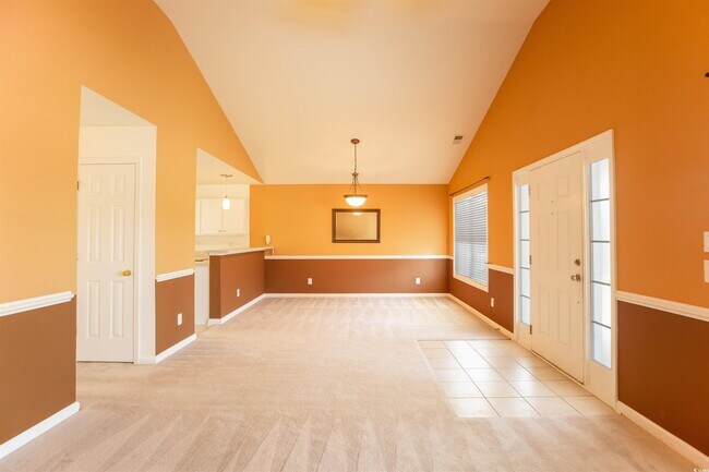 Building Photo - 201 Vesta Dr