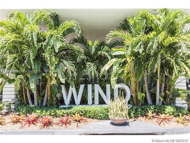 Building Photo - 350 S Miami Ave