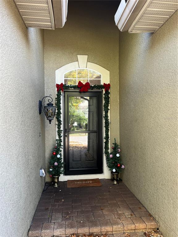 Building Photo - 221 Asterbrooke Dr