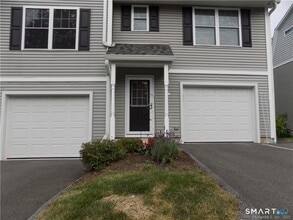 Building Photo - 6 Barnum Ct