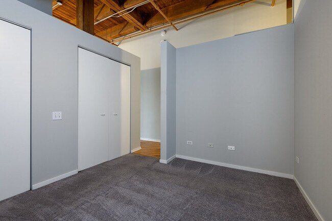 Foto del edificio - 550 West Harrison Street
