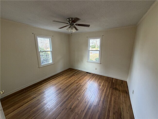 Building Photo - 217 Whitehall Rd