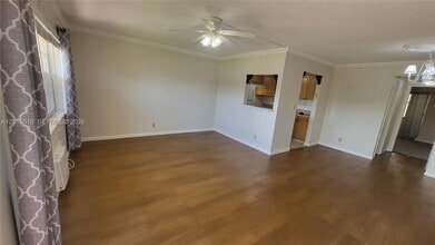 Building Photo - 132 Andover F