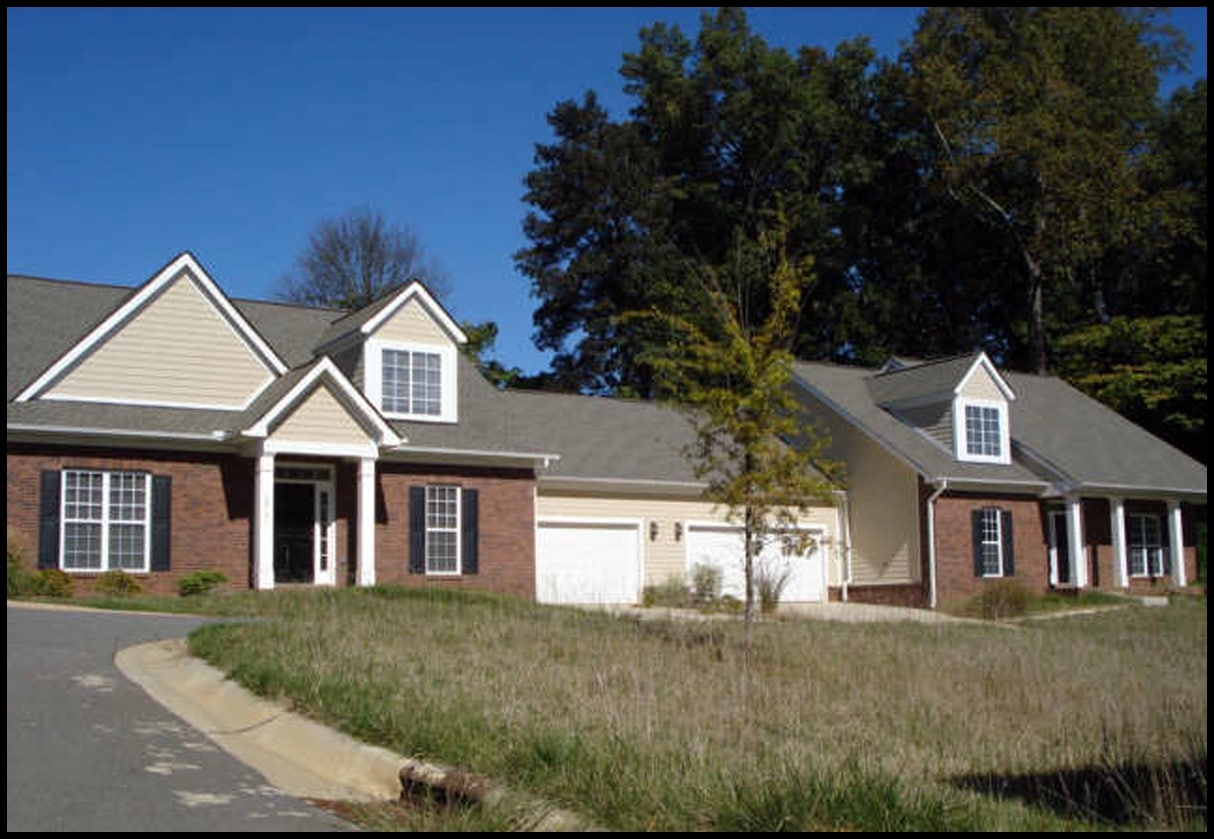 Duplex Apartments in Gastonia, NC