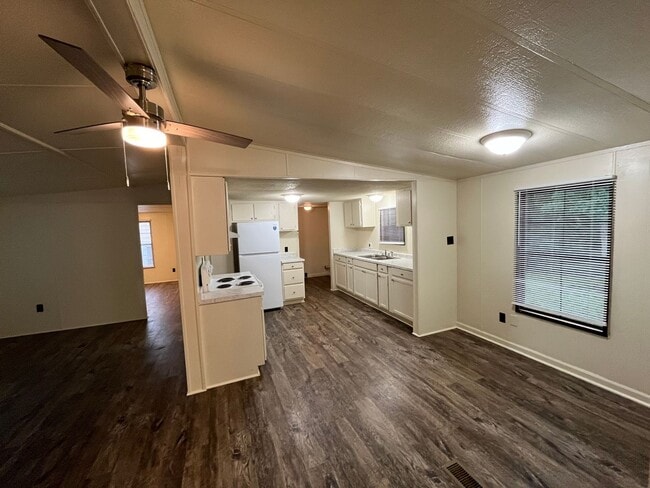 Building Photo - 3 Bedrooms 2 Bathrooms, Doublewide mobile ...