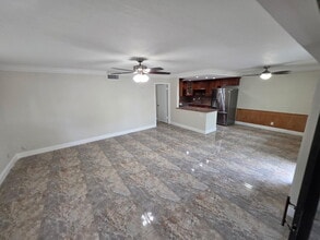 Building Photo - 111 Lake Ave