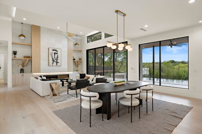 Foto del edificio - 2401 Oakhaven Cir