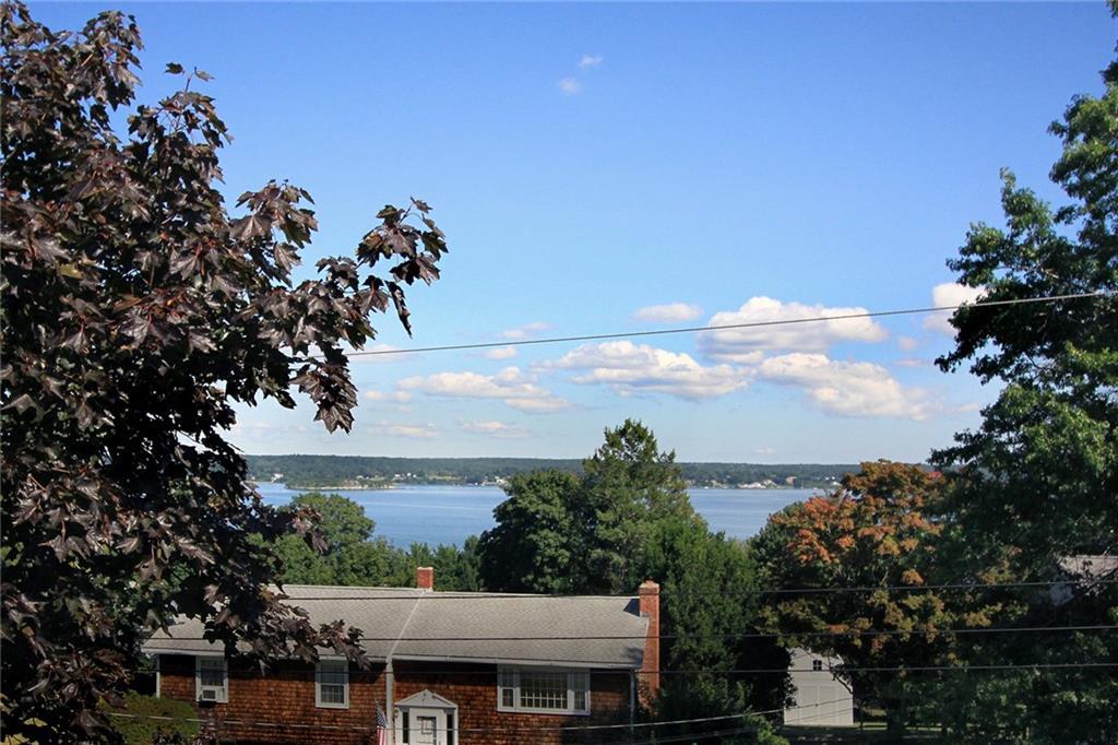 Primary Photo - 36 Seneca Rd
