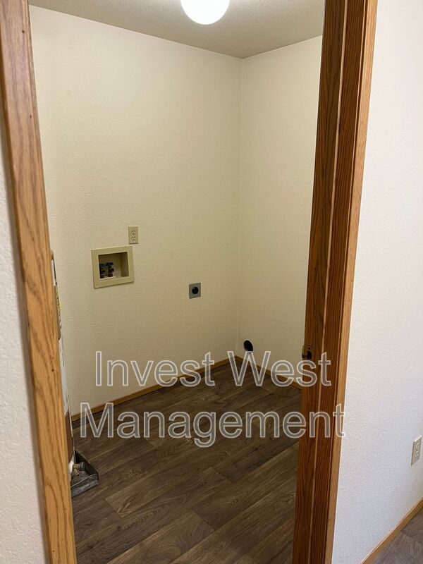 Foto del edificio - 12514 SE 7th St