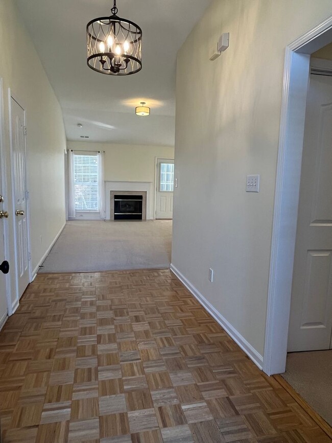 Foto del edificio - 3 Bed Ranch in North Charlotte