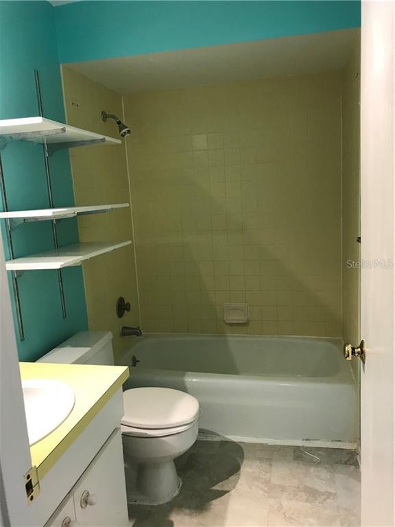 Building Photo - 4805 Rilma Ave